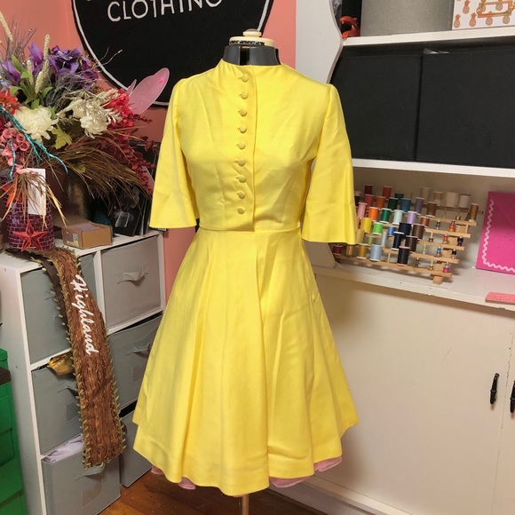 yellow spring formal dresses